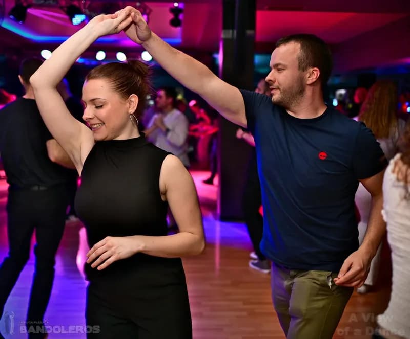 Salsa Metropolis Party 04.05.2024