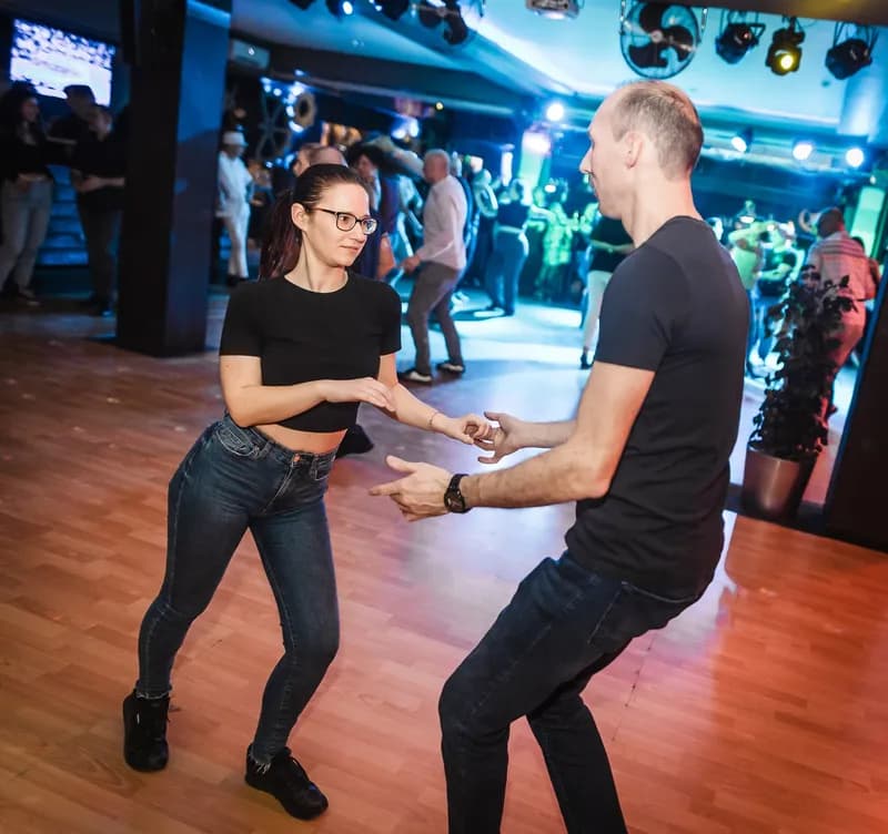 Salsa & Sensual Metropolis Weekend Party 01.03.2025