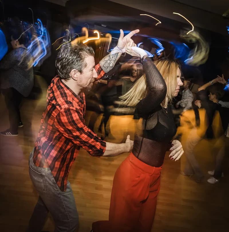 Salsa & Sensual Metropolis Weekend Party 01.03.2025