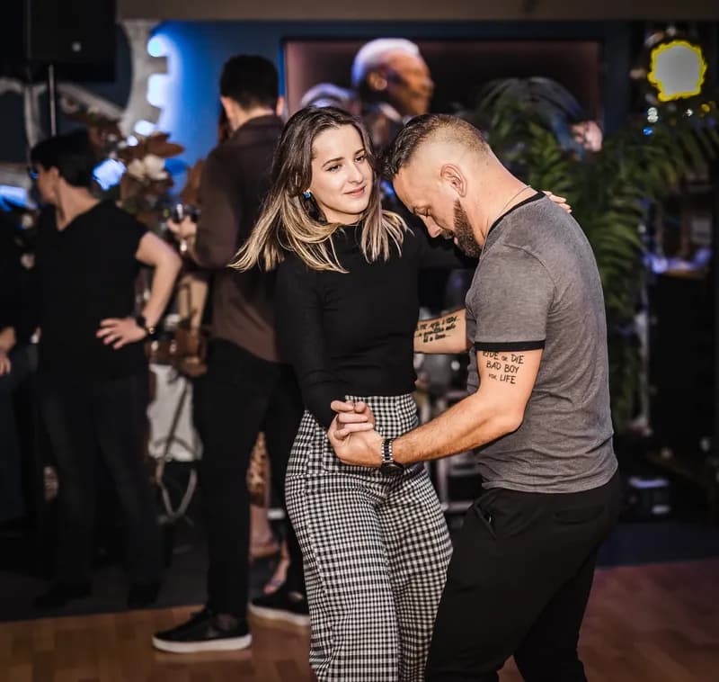 Salsa & Sensual Metropolis Weekend Party 08.02.2025